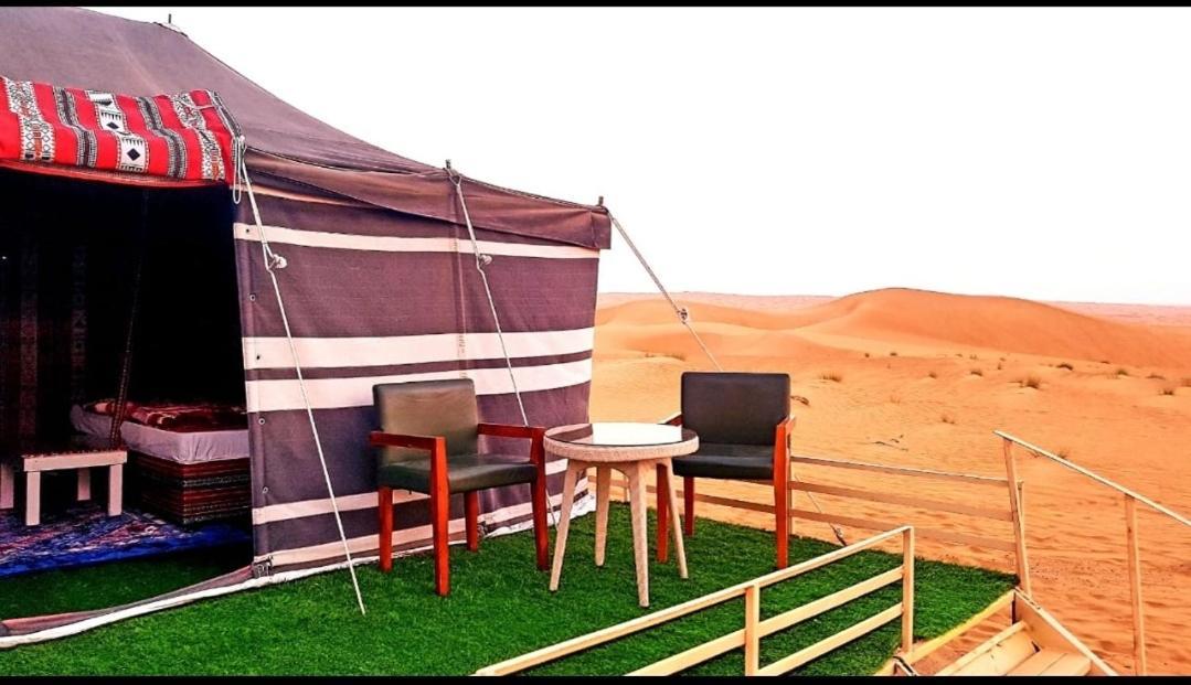 Sunrise Desert Local Private Camp