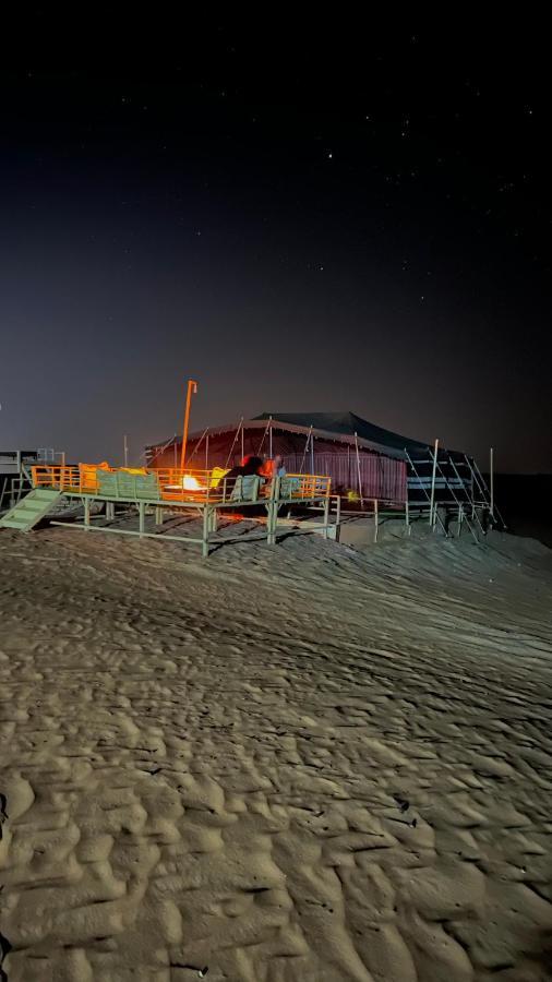 Tente de luxe Sunrise Desert Local Private Camp