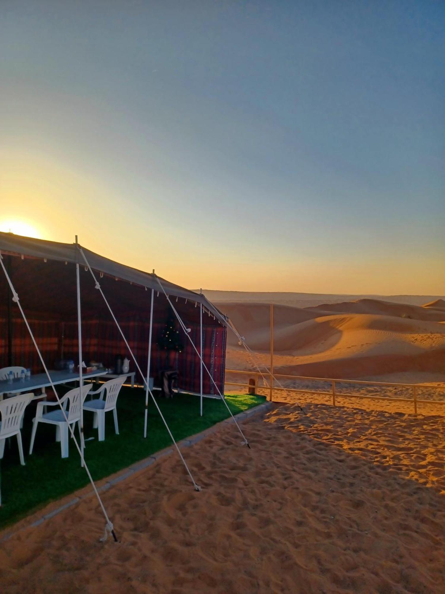 Sunrise Desert Local Private Camp Tente de luxe *