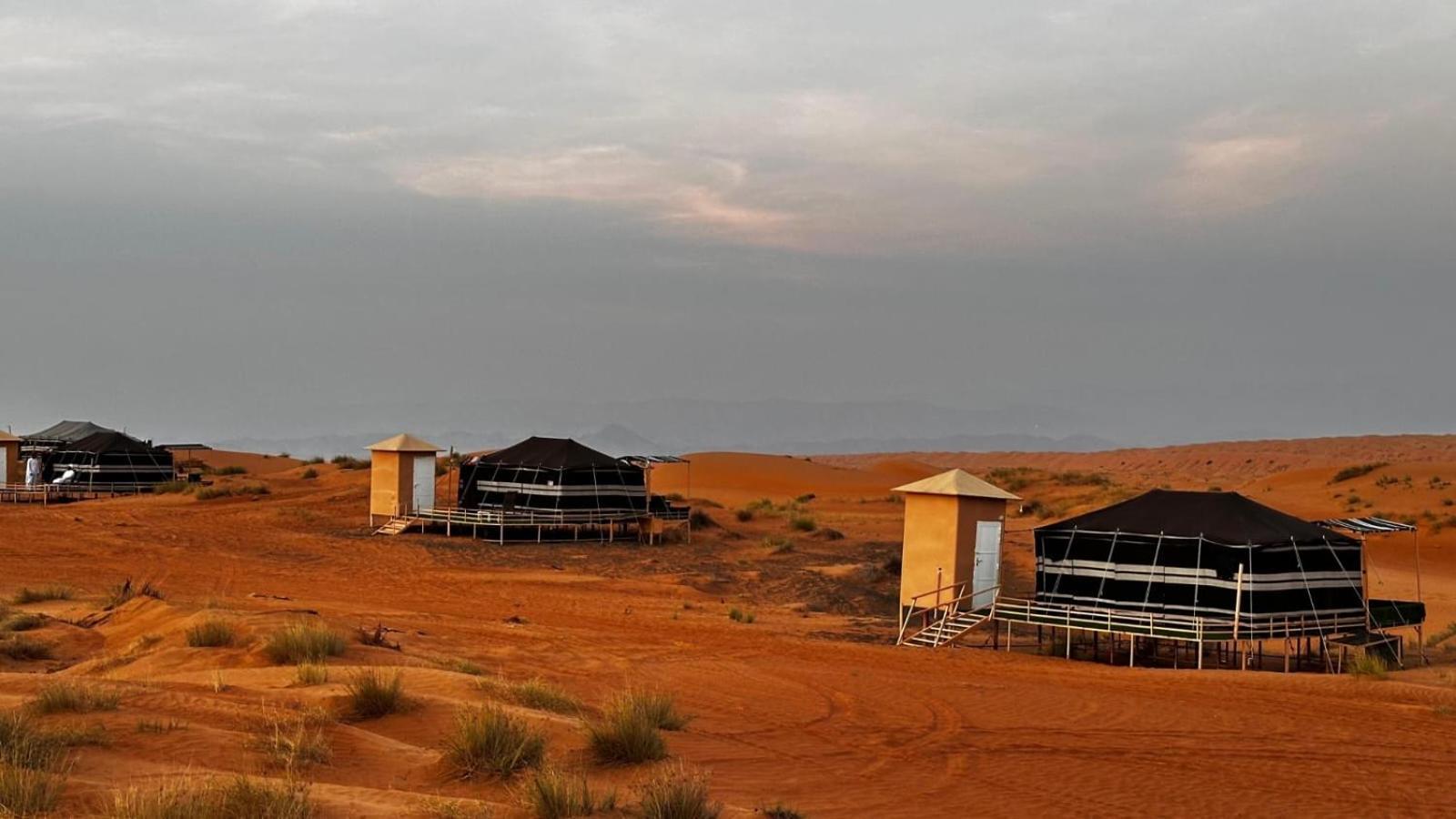 Tente de luxe Sunrise Desert Local Private Camp *